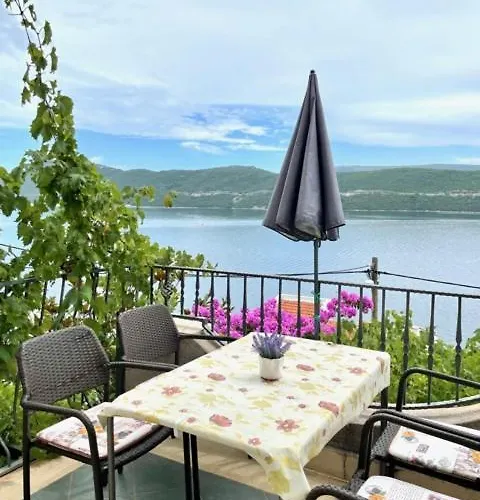 아파트 Bora 네움